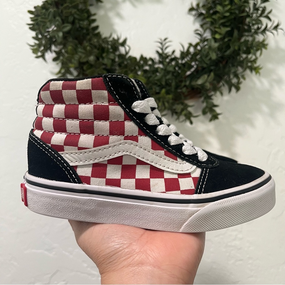 Red and White Checkered High-Top Sneakers Toddler High Top Vans size 11c